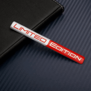 Badge Limited Edition Silver/Red 1PC