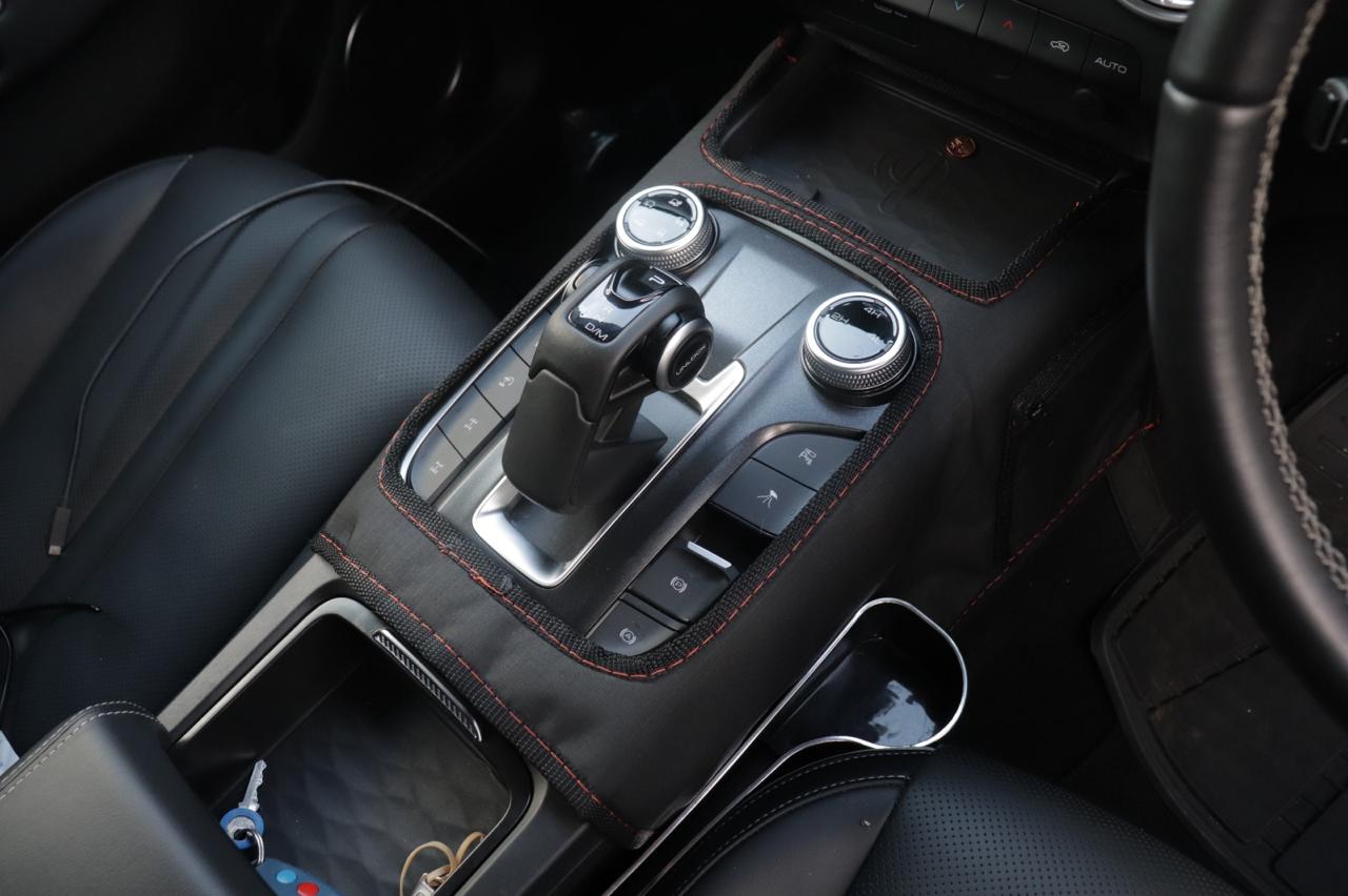 GWM Tank 300 Dash Cover Liner & Tank Console Cover - Black with Black Stitching - Image 7